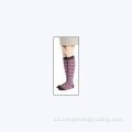 Estilo nacional Knee High Ricular Formas de calcetines de la señora